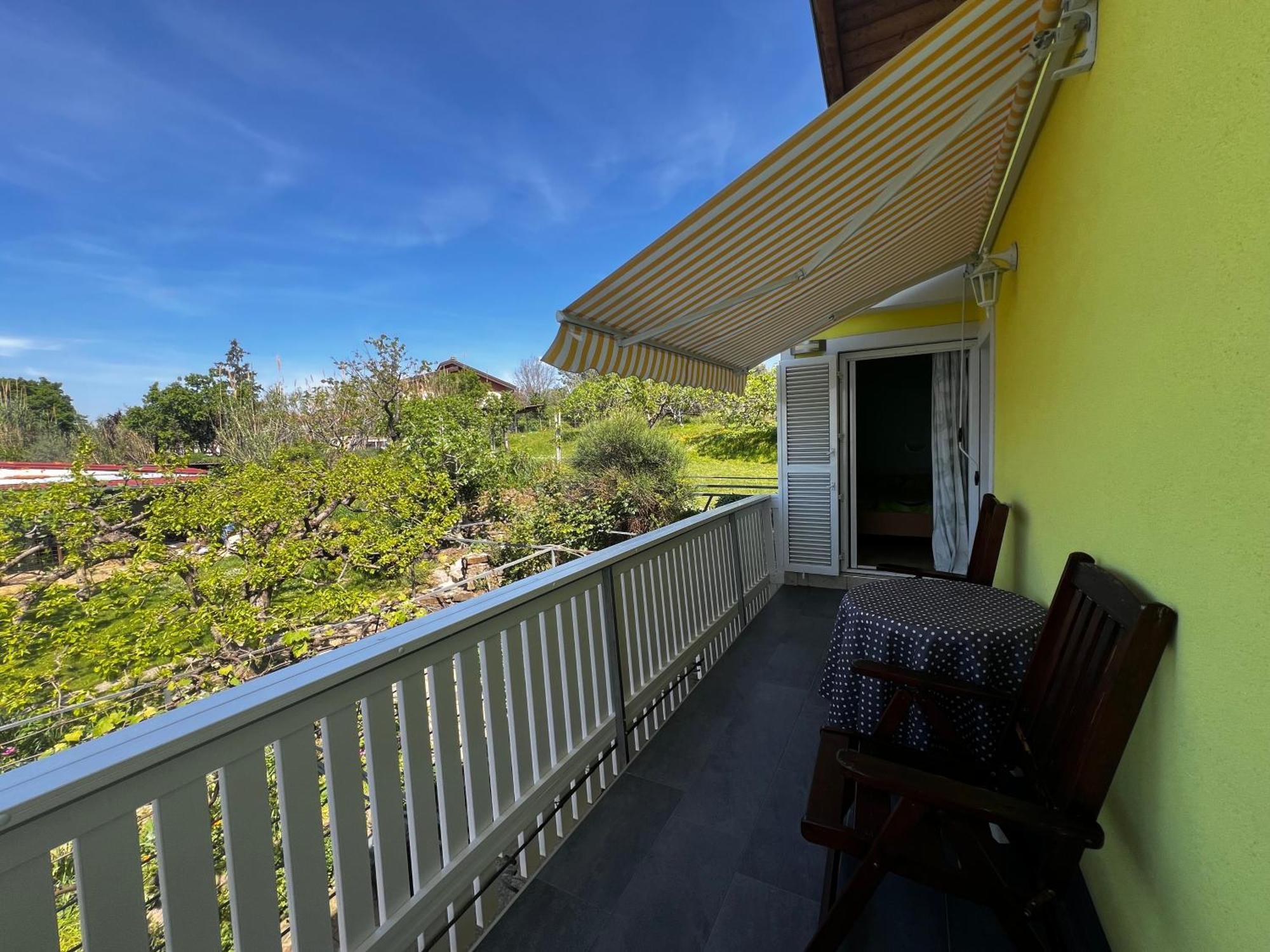 Na Kmetiji S Konji - Pogelsek Appartement Ankaran Buitenkant foto